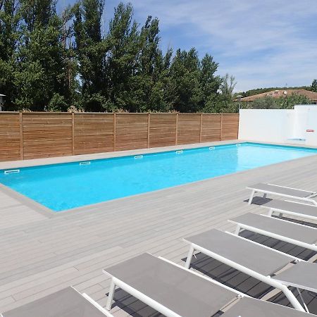 Les Jardins D'Athena Aparthotel Eguilles Exterior photo