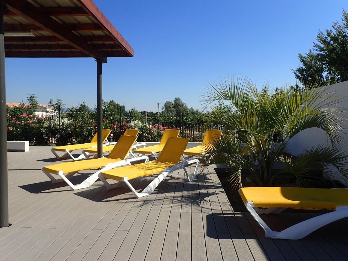 Les Jardins D'Athena Aparthotel Eguilles Exterior photo