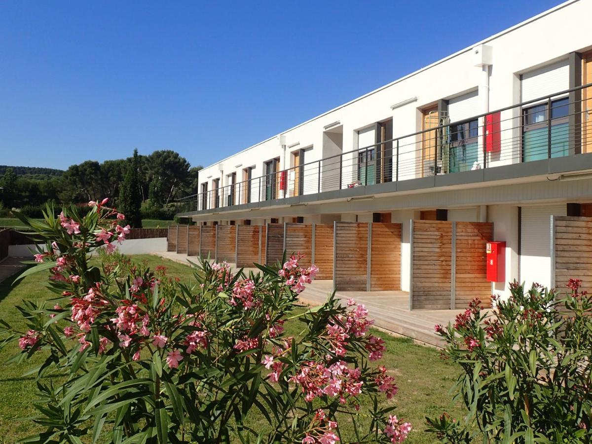 Les Jardins D'Athena Aparthotel Eguilles Exterior photo